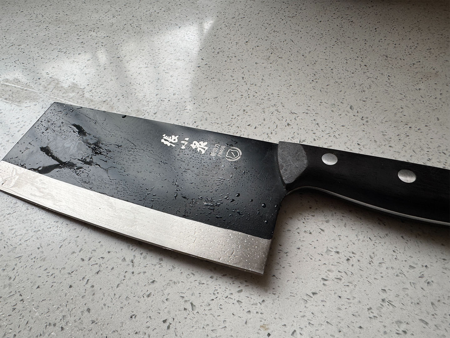 網(wǎng)友曬出剛買了不久的菜刀.jpg 網(wǎng)友曬出剛買了不久的菜刀.jpg